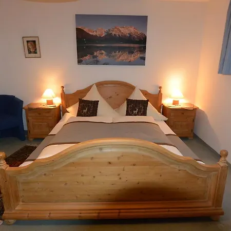 Апартаменты Ferienwohnung Am Isargrund Миттенвальд